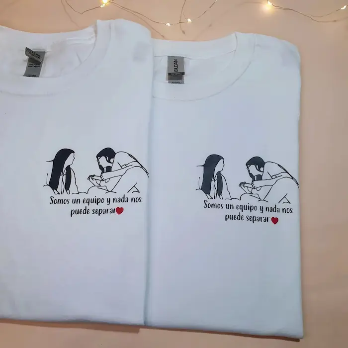 Camisetas con mensajes, ilustraciones, nombres o diseño